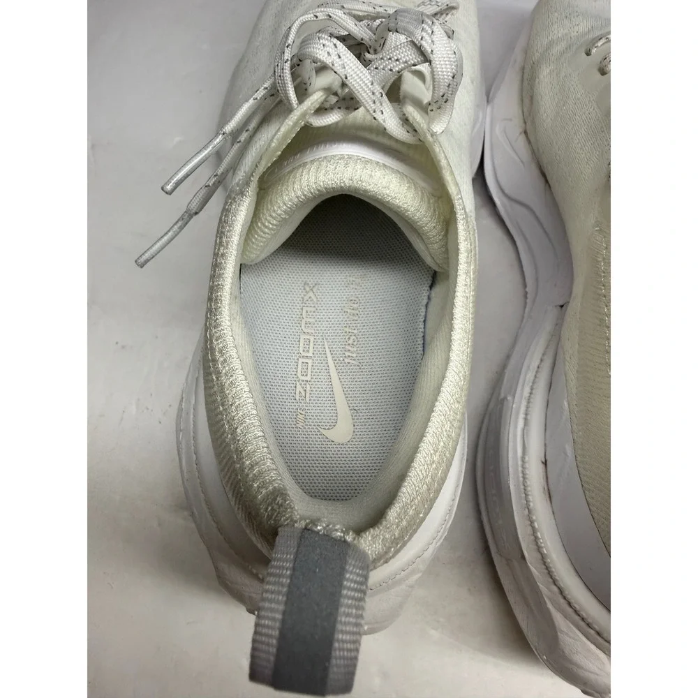 Nike ZoomX Invincible Run Flyknit 3 Womens 6.5 Sail White DR2660-103 - Picture 5 of 8